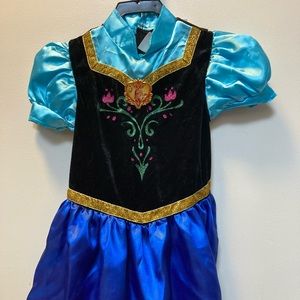 Disney frozen princess Halloween cosplay dress up size 3-4T brand new with tags